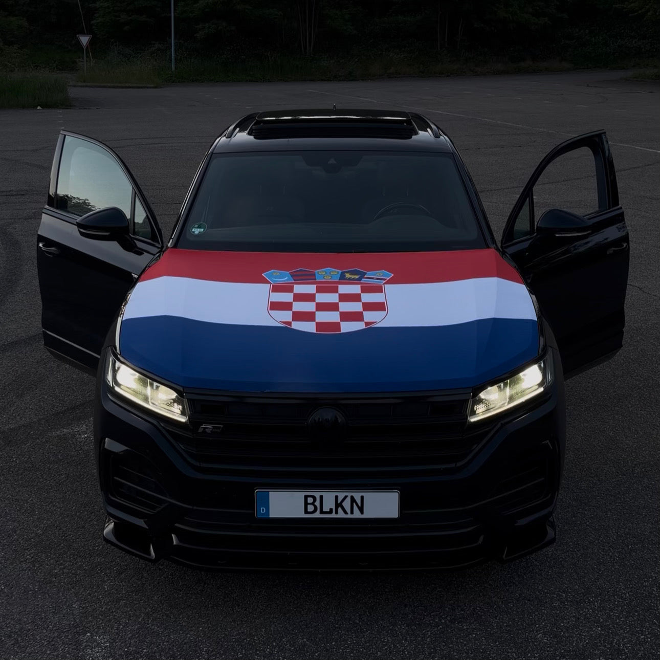 BLKN ® Croatia Car Hood Flag
